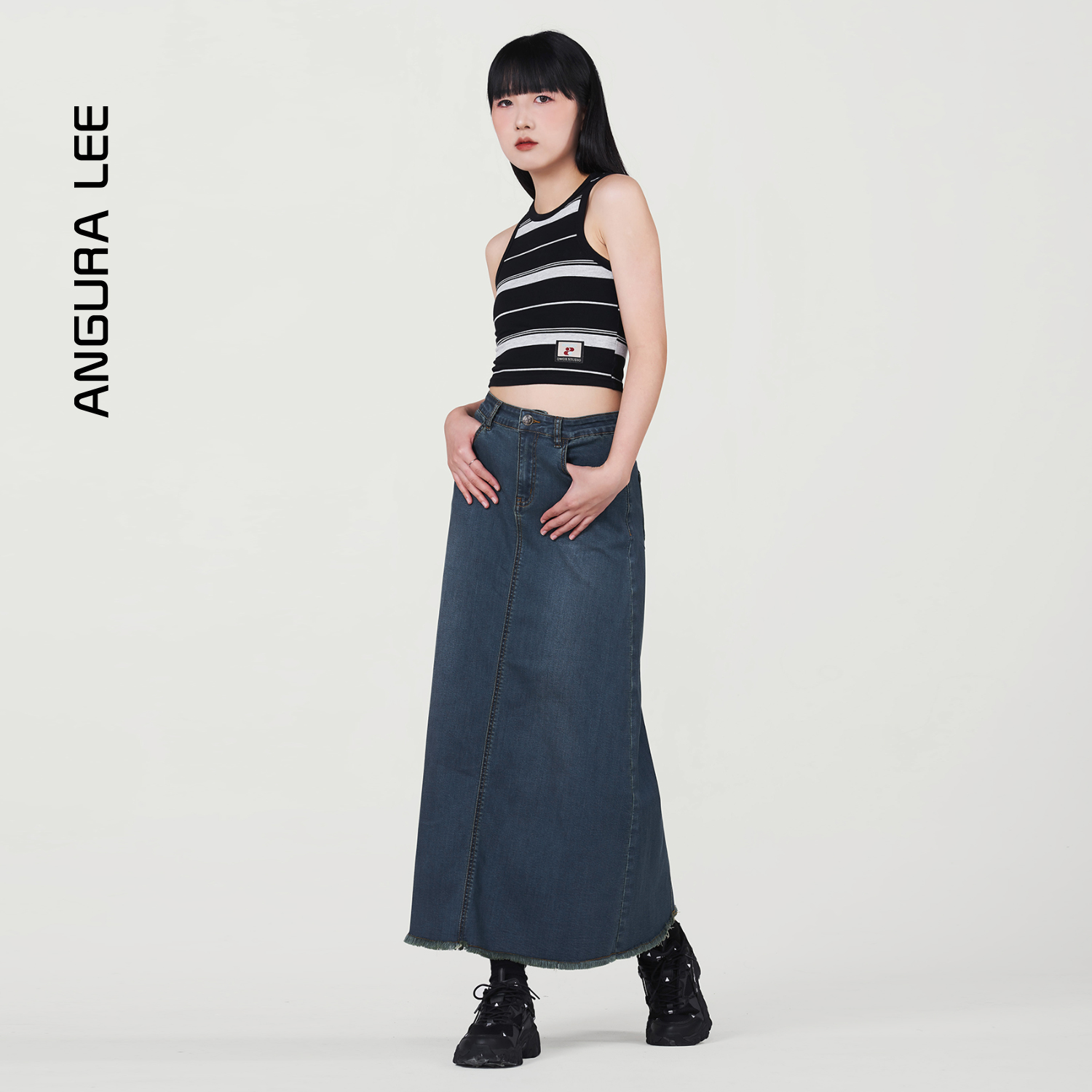 春夏經(jīng)典水洗復古深藍女裝牛仔高腰半裙