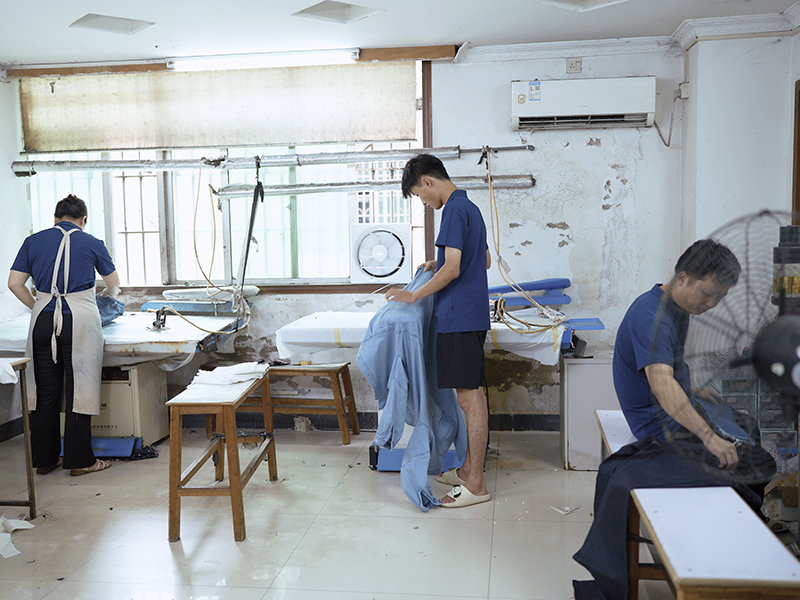 生產(chǎn)車(chē)間