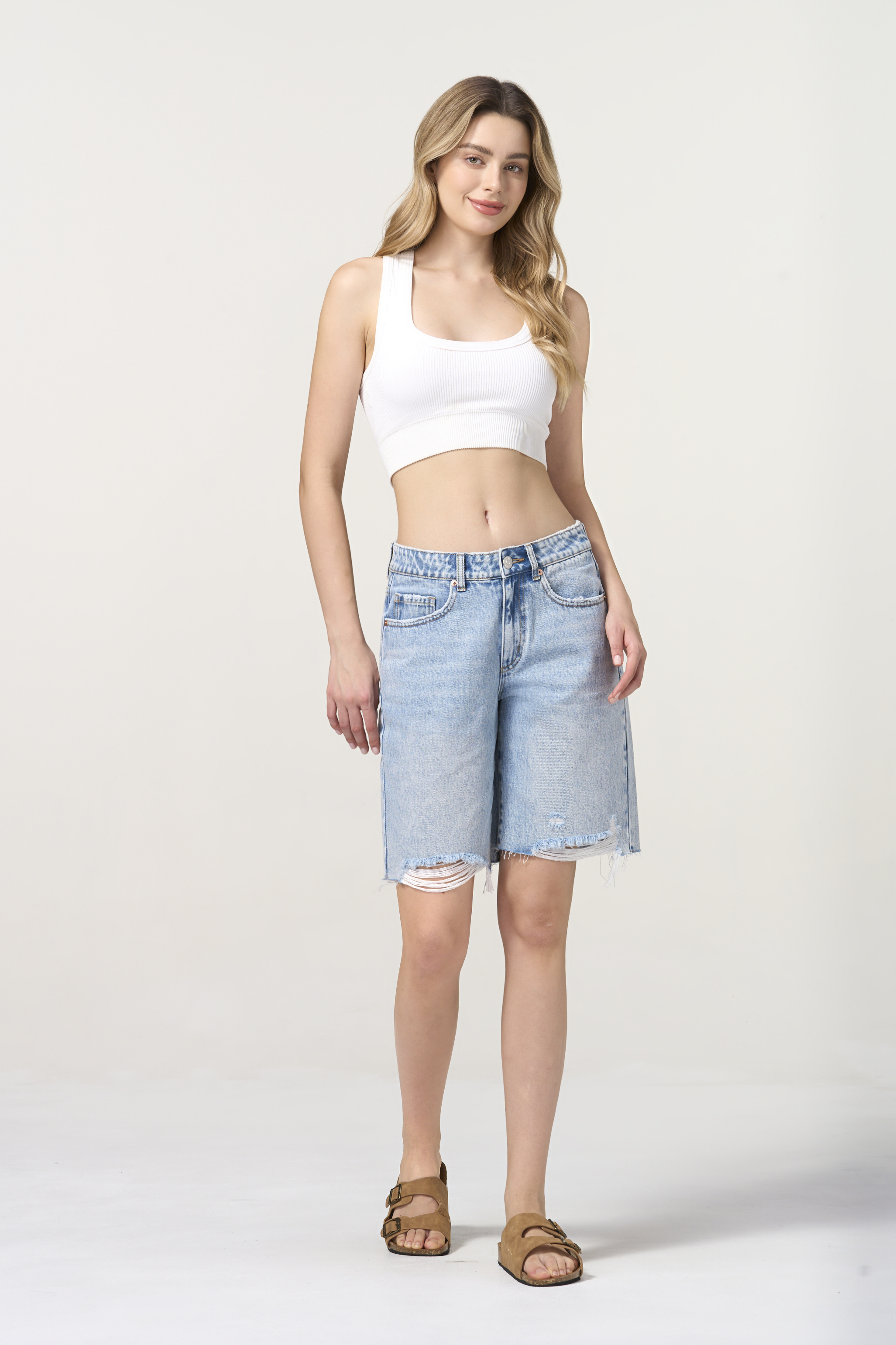 casual versatile denim shorts