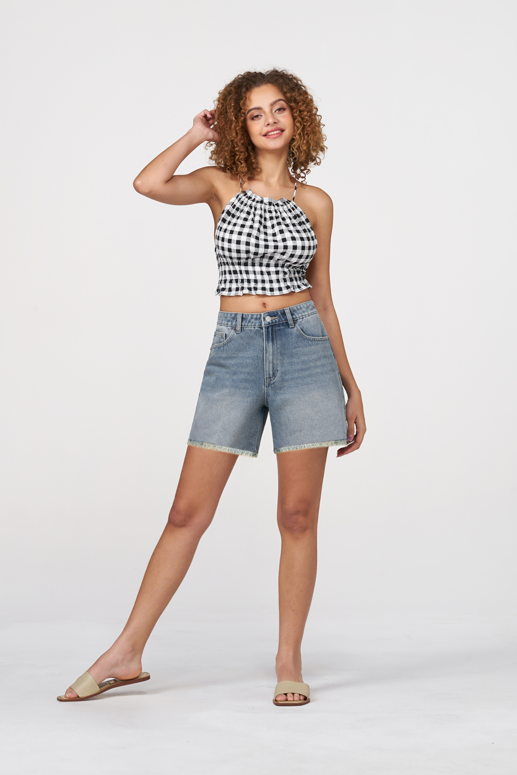 casual versatile denim shorts